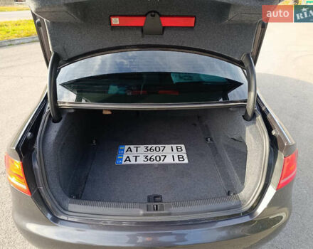 Сірий Ауді А4, об'ємом двигуна 1.8 л та пробігом 190 тис. км за 10499 $, фото 12 на Automoto.ua