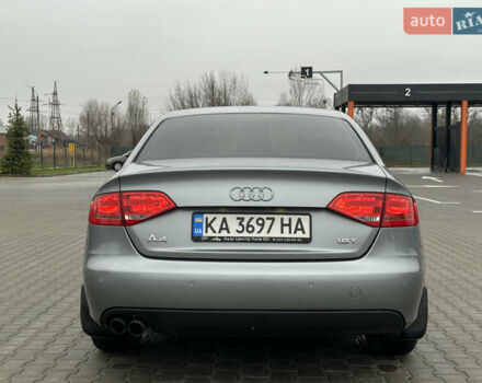 Сірий Ауді А4, об'ємом двигуна 1.8 л та пробігом 193 тис. км за 10000 $, фото 10 на Automoto.ua