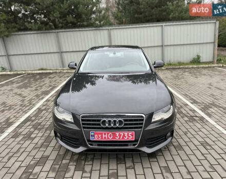 Серый Ауди А4, объемом двигателя 1.8 л и пробегом 212 тыс. км за 8500 $, фото 2 на Automoto.ua