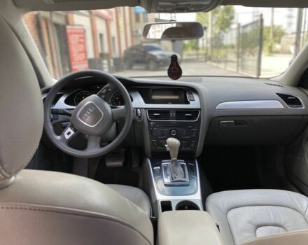 Сірий Ауді А4, об'ємом двигуна 2 л та пробігом 400 тис. км за 7500 $, фото 2 на Automoto.ua