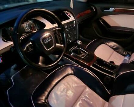 Серый Ауди А4, объемом двигателя 1.8 л и пробегом 195 тыс. км за 7400 $, фото 3 на Automoto.ua