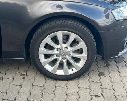 Серый Ауди А4, объемом двигателя 1.97 л и пробегом 308 тыс. км за 11000 $, фото 9 на Automoto.ua