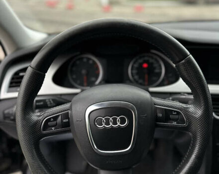 Серый Ауди А4, объемом двигателя 1.8 л и пробегом 212 тыс. км за 8500 $, фото 18 на Automoto.ua