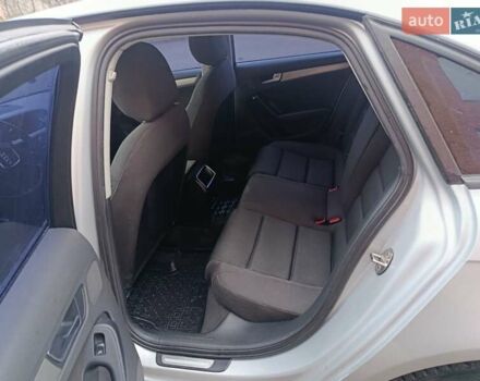 Серый Ауди А4, объемом двигателя 2 л и пробегом 337 тыс. км за 8100 $, фото 20 на Automoto.ua