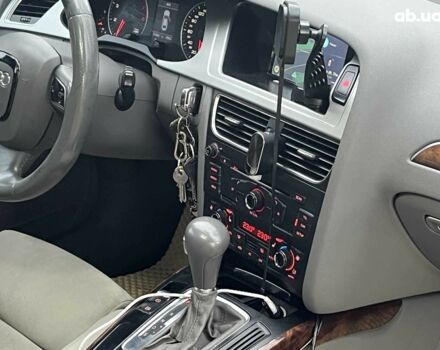 Сірий Ауді А4, об'ємом двигуна 2 л та пробігом 270 тис. км за 8990 $, фото 37 на Automoto.ua