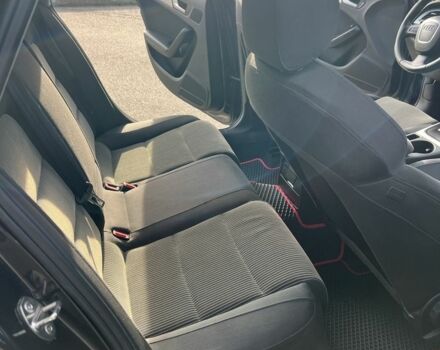 Серый Ауди А4, объемом двигателя 1.8 л и пробегом 190 тыс. км за 10499 $, фото 13 на Automoto.ua