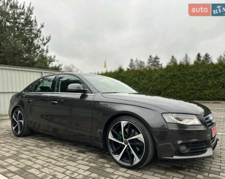 Серый Ауди А4, объемом двигателя 1.8 л и пробегом 212 тыс. км за 8500 $, фото 4 на Automoto.ua