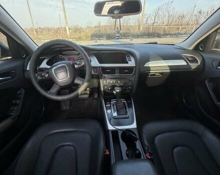 Сірий Ауді А4, об'ємом двигуна 1.98 л та пробігом 292 тис. км за 9500 $, фото 11 на Automoto.ua