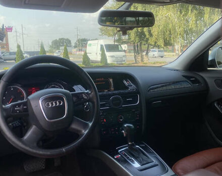 Сірий Ауді А4, об'ємом двигуна 2 л та пробігом 319 тис. км за 7999 $, фото 13 на Automoto.ua
