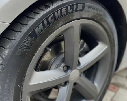 Ауді А4 2008 у Хусте на Automoto.ua Сірий Ауді А4, об'ємом двигуна 2.7 л та пробігом 278 тис. км за 9800 $, фото 22 на Automoto.ua