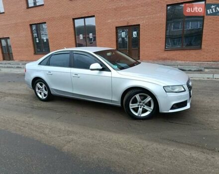Серый Ауди А4, объемом двигателя 2 л и пробегом 337 тыс. км за 8100 $, фото 5 на Automoto.ua