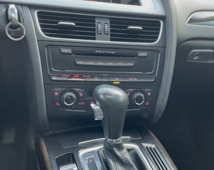 Ауді А4 2008 у Хусте на Automoto.ua Сірий Ауді А4, об'ємом двигуна 2.7 л та пробігом 278 тис. км за 9800 $, фото 14 на Automoto.ua