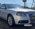 Сірий Ауді А4, об'ємом двигуна 2 л та пробігом 318 тис. км за 9500 $, фото 1 на Automoto.ua