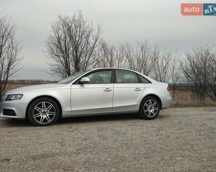 Серый Ауди А4, объемом двигателя 2 л и пробегом 235 тыс. км за 10500 $, фото 4 на Automoto.ua