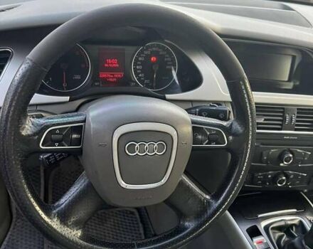 Сірий Ауді А4, об'ємом двигуна 1.97 л та пробігом 226 тис. км за 9000 $, фото 23 на Automoto.ua