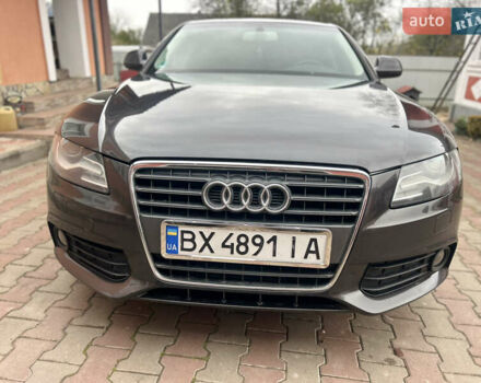 Серый Ауди А4, объемом двигателя 1.8 л и пробегом 293 тыс. км за 7600 $, фото 2 на Automoto.ua