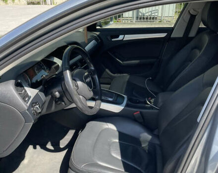 Серый Ауди А4, объемом двигателя 2 л и пробегом 282 тыс. км за 9000 $, фото 10 на Automoto.ua