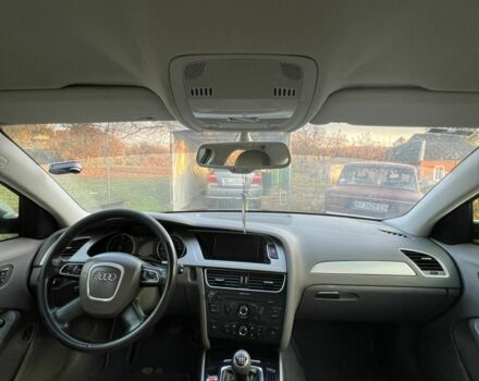 Сірий Ауді А4, об'ємом двигуна 2 л та пробігом 226 тис. км за 9000 $, фото 3 на Automoto.ua