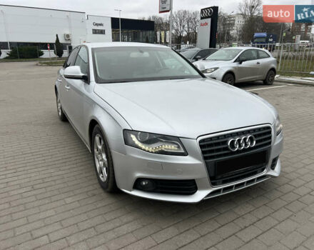 Серый Ауди А4, объемом двигателя 1.98 л и пробегом 239 тыс. км за 12500 $, фото 14 на Automoto.ua