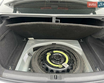 Серый Ауди А4, объемом двигателя 1.98 л и пробегом 239 тыс. км за 12500 $, фото 38 на Automoto.ua