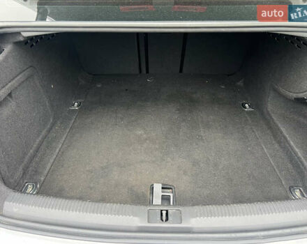 Серый Ауди А4, объемом двигателя 1.98 л и пробегом 239 тыс. км за 12500 $, фото 37 на Automoto.ua