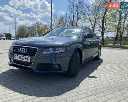 Серый Ауди А4, объемом двигателя 2 л и пробегом 238 тыс. км за 10500 $, фото 2 на Automoto.ua