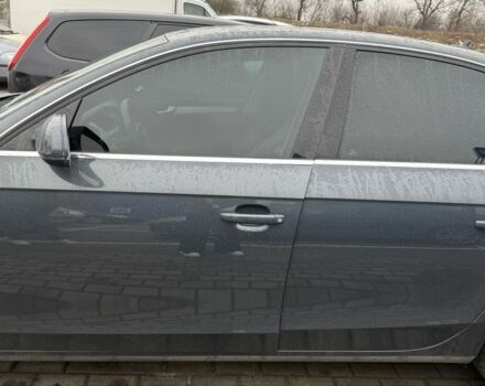Серый Ауди А4, объемом двигателя 2 л и пробегом 290 тыс. км за 9500 $, фото 3 на Automoto.ua