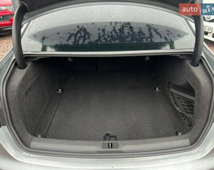 Сірий Ауді А4, об'ємом двигуна 1.98 л та пробігом 235 тис. км за 9550 $, фото 9 на Automoto.ua