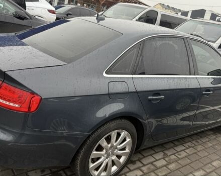 Серый Ауди А4, объемом двигателя 2 л и пробегом 290 тыс. км за 9500 $, фото 1 на Automoto.ua