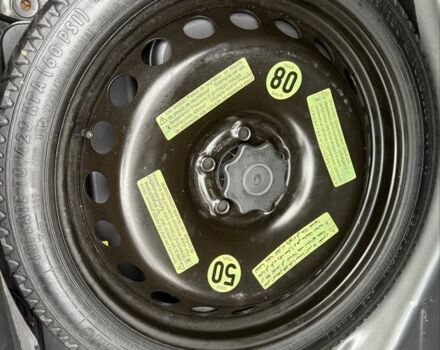 Серый Ауди А4, объемом двигателя 2 л и пробегом 290 тыс. км за 9500 $, фото 22 на Automoto.ua