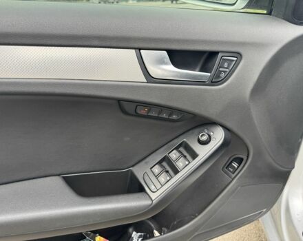 Серый Ауди А4, объемом двигателя 2 л и пробегом 287 тыс. км за 8500 $, фото 13 на Automoto.ua