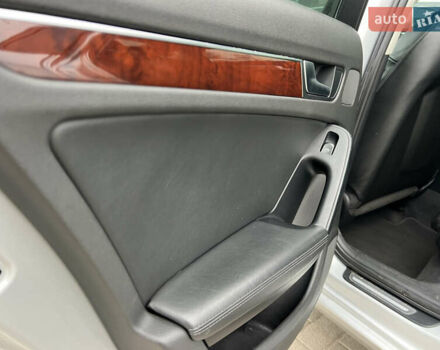 Серый Ауди А4, объемом двигателя 1.98 л и пробегом 239 тыс. км за 12500 $, фото 32 на Automoto.ua