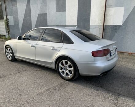 Серый Ауди А4, объемом двигателя 2 л и пробегом 292 тыс. км за 8000 $, фото 4 на Automoto.ua