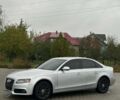 Сірий Ауді А4, об'ємом двигуна 2 л та пробігом 300 тис. км за 9500 $, фото 1 на Automoto.ua