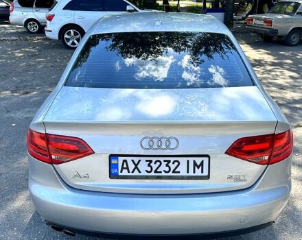 Серый Ауди А4, объемом двигателя 2 л и пробегом 250 тыс. км за 9100 $, фото 1 на Automoto.ua