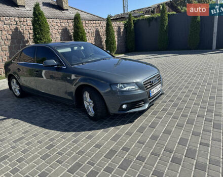 Серый Ауди А4, объемом двигателя 1.97 л и пробегом 260 тыс. км за 10800 $, фото 1 на Automoto.ua