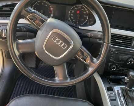 Ауді А4 2010 у Чернівцях на Automoto.ua Сірий Ауді А4, об'ємом двигуна 2 л та пробігом 3 тис. км за 9000 $, фото 3 на Automoto.ua