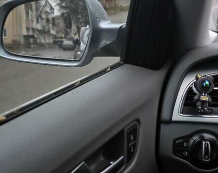 Серый Ауди А4, объемом двигателя 2 л и пробегом 176 тыс. км за 10900 $, фото 14 на Automoto.ua