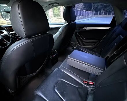 Серый Ауди А4, объемом двигателя 2 л и пробегом 212 тыс. км за 8000 $, фото 1 на Automoto.ua