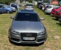 Сірий Ауді А4, об'ємом двигуна 2 л та пробігом 297 тис. км за 6499 $, фото 1 на Automoto.ua