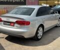 Сірий Ауді А4, об'ємом двигуна 2 л та пробігом 198 тис. км за 9490 $, фото 4 на Automoto.ua
