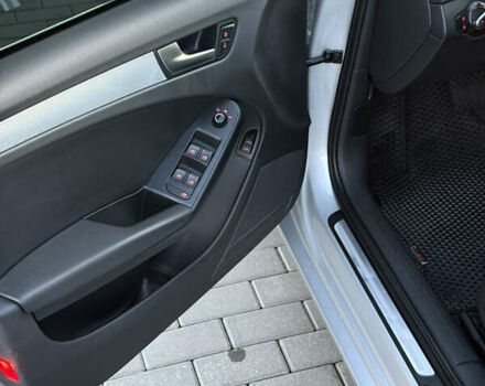 Серый Ауди А4, объемом двигателя 1.98 л и пробегом 295 тыс. км за 8799 $, фото 12 на Automoto.ua