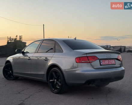Серый Ауди А4, объемом двигателя 2 л и пробегом 194 тыс. км за 10999 $, фото 7 на Automoto.ua
