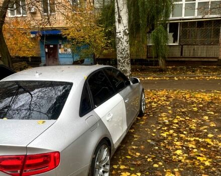 Серый Ауди А4, объемом двигателя 2 л и пробегом 305 тыс. км за 5599 $, фото 2 на Automoto.ua