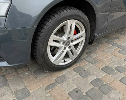 Серый Ауди А4, объемом двигателя 1.97 л и пробегом 260 тыс. км за 10800 $, фото 10 на Automoto.ua