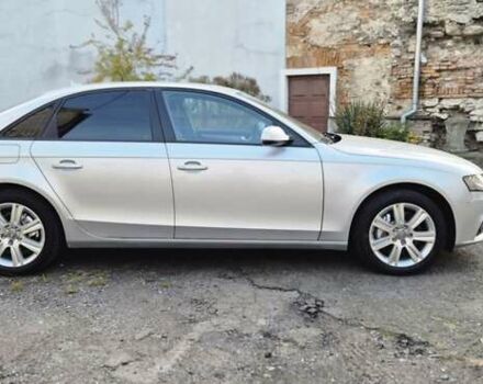 Серый Ауди А4, объемом двигателя 2 л и пробегом 215 тыс. км за 10700 $, фото 3 на Automoto.ua