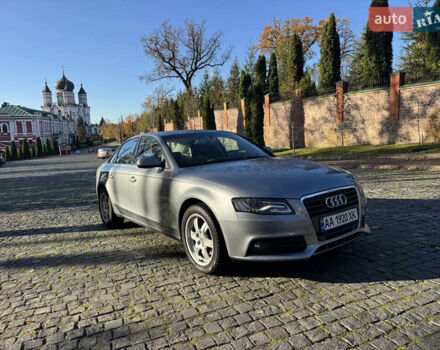 Сірий Ауді А4, об'ємом двигуна 2 л та пробігом 143 тис. км за 10200 $, фото 1 на Automoto.ua