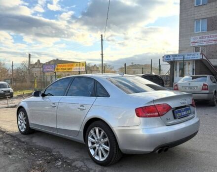 Сірий Ауді А4, об'ємом двигуна 2 л та пробігом 235 тис. км за 10500 $, фото 2 на Automoto.ua