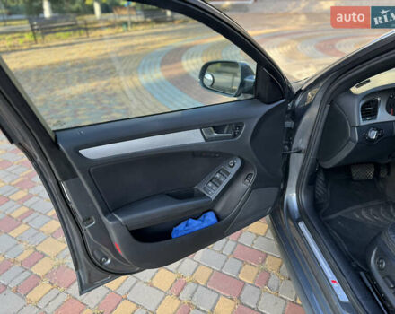 Сірий Ауді А4, об'ємом двигуна 2 л та пробігом 205 тис. км за 9700 $, фото 17 на Automoto.ua
