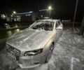 Серый Ауди А4, объемом двигателя 2 л и пробегом 190 тыс. км за 11000 $, фото 4 на Automoto.ua